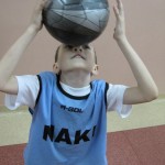 Mali Piłkarze NAKI - trening  26.10.2011r - 68